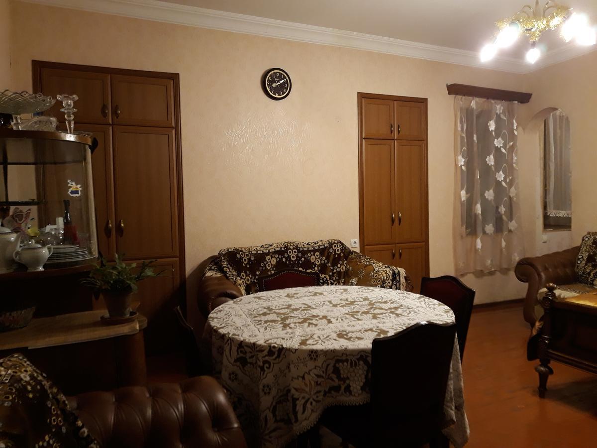 Apartment On Erekle ティビリシ エクステリア 写真